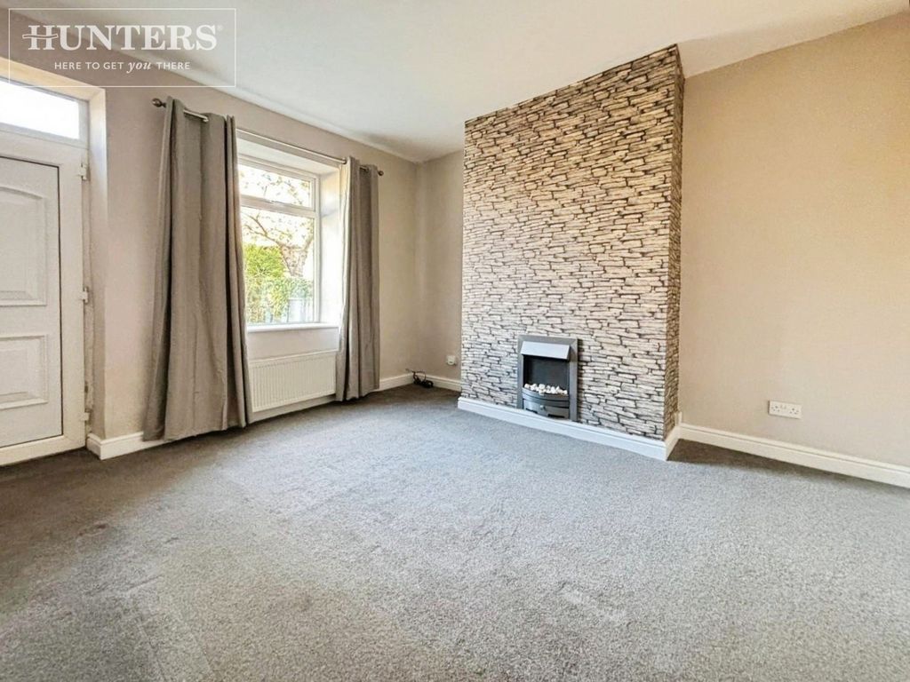 Property photo 2 of 14 Pbox-Img.Jpeg