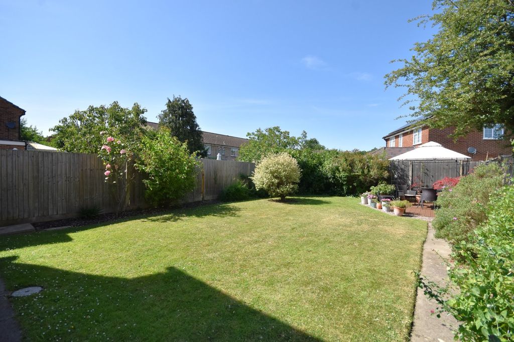 Property photo 3 of 17 Picture No. 01