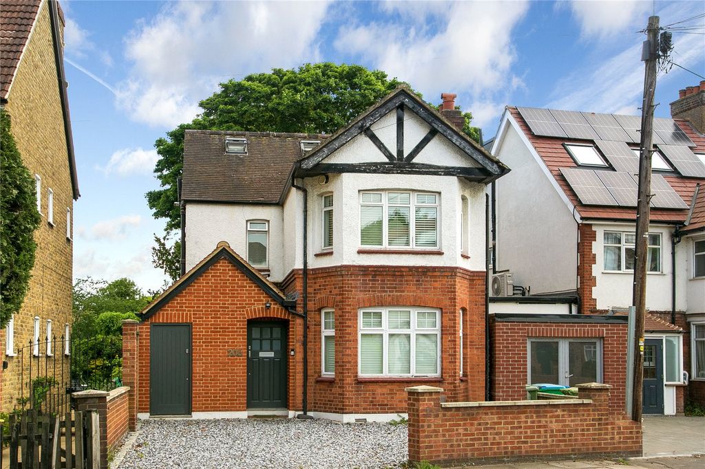 Property photo 1 of 14 Picture No. 02
