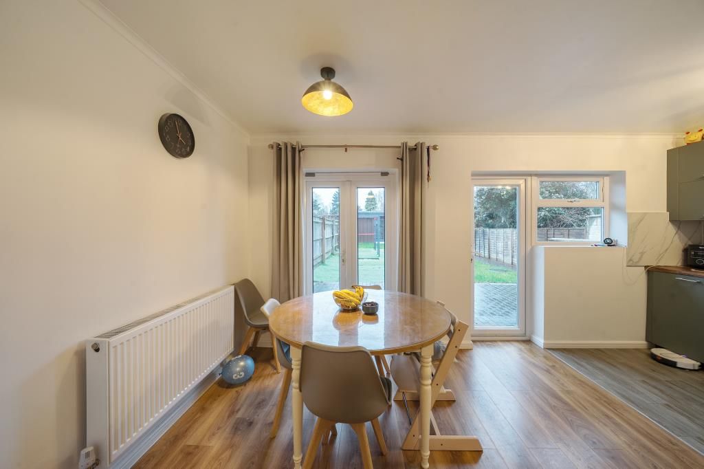 Property photo 2 of 28 Dining Area