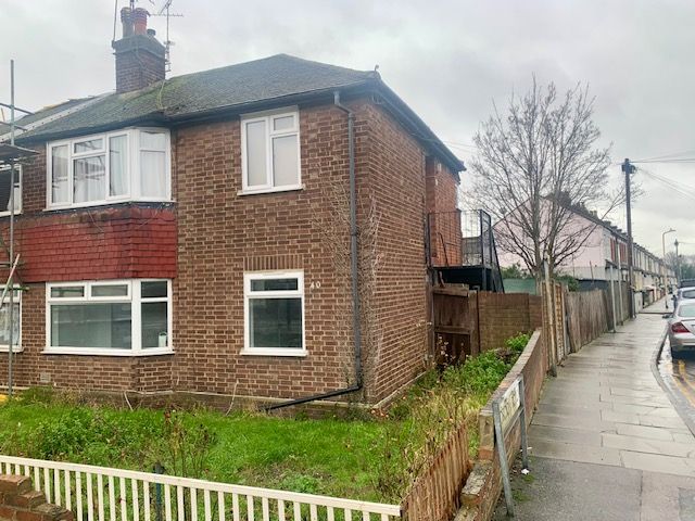 Property photo 1 of 9 Img_9271