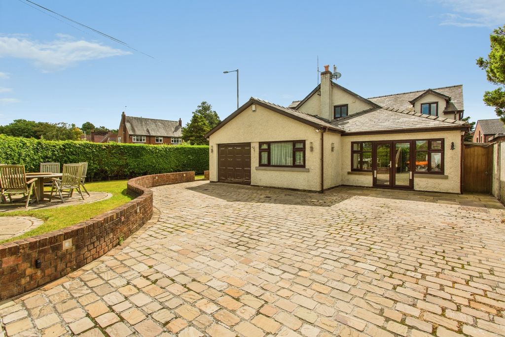 Property photo 1 of 25 Pbox-Img.Jpg