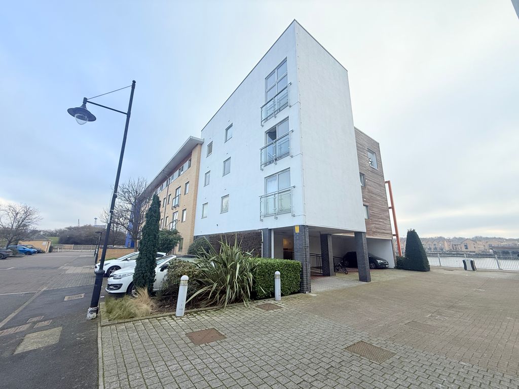 Property photo 1 of 4 Exterior