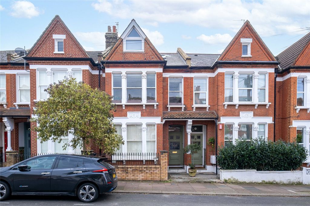 Property photo 2 of 8 Picture No. 17