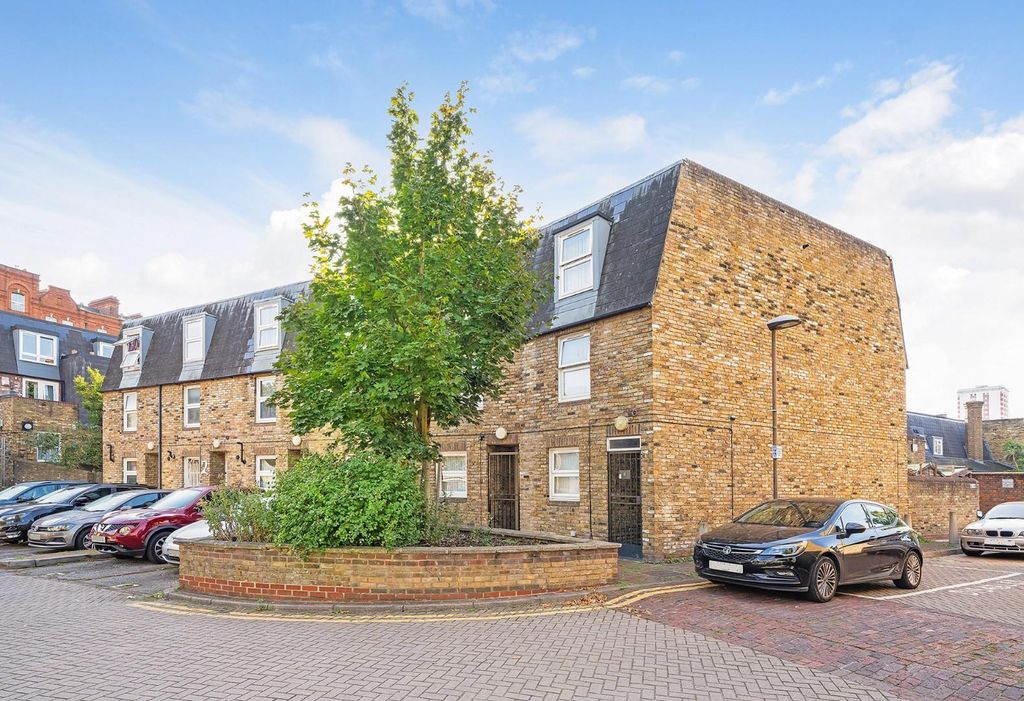 Property photo 1 of 14 Exterior.1.Jpg