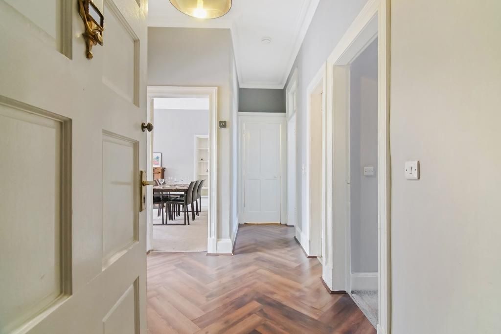 Property photo 3 of 18 Hall