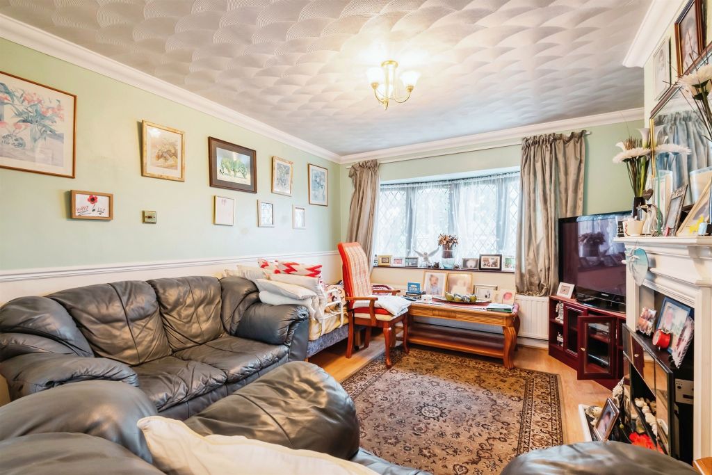 Property photo 3 of 18