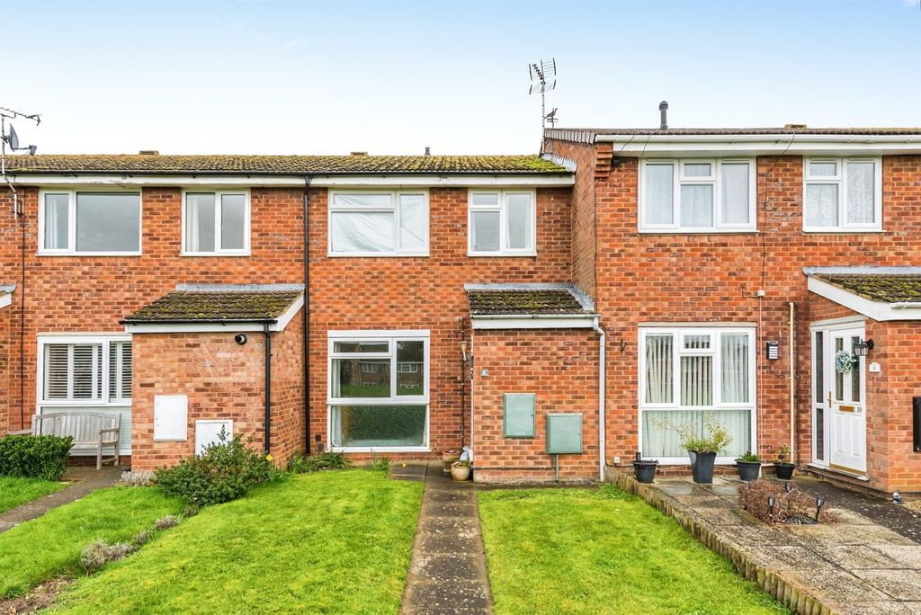 Property photo 1 of 17