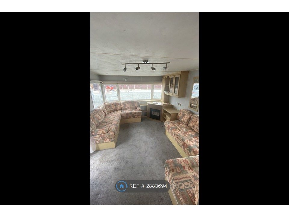 Property photo 1 of 3