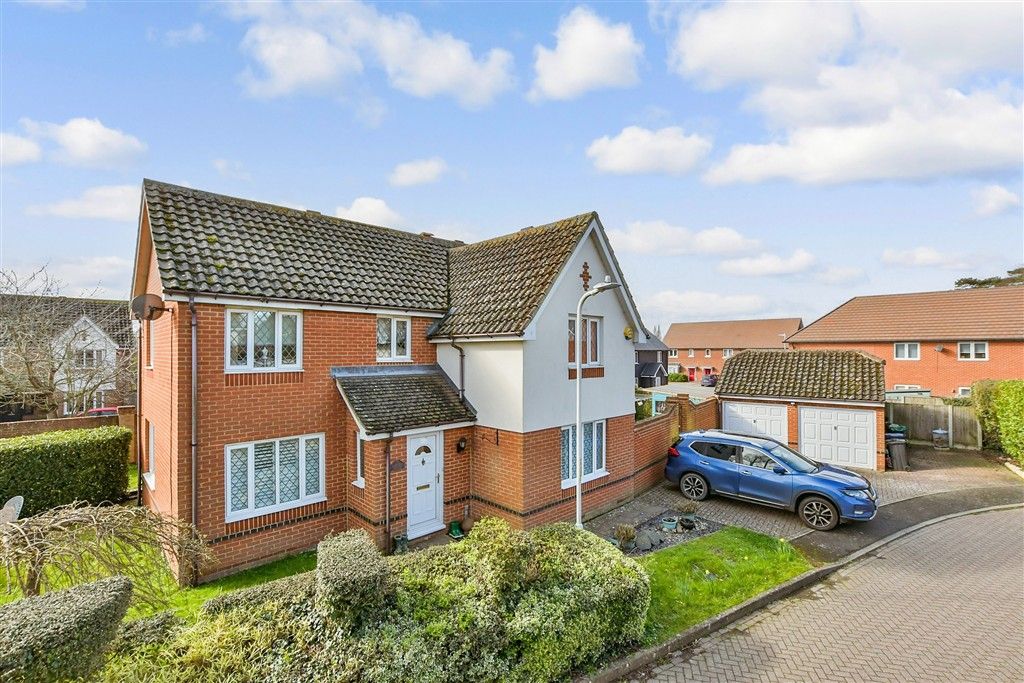 Property photo 1 of 19 External (Web)