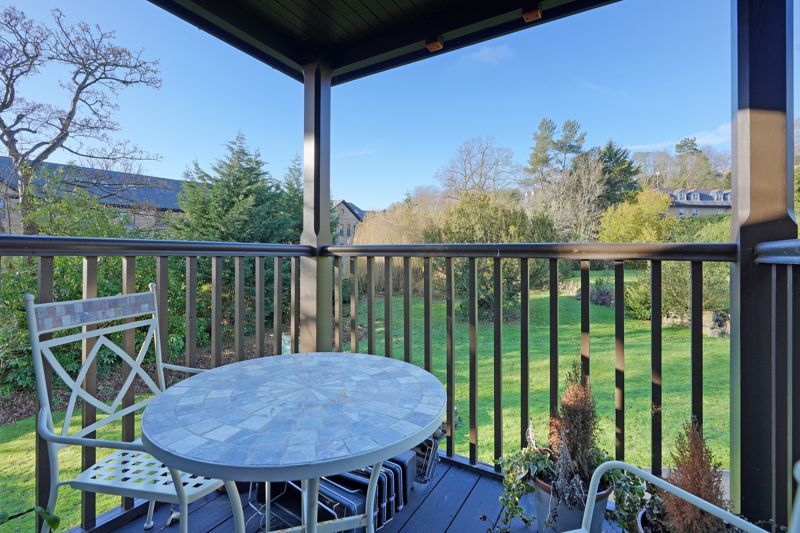 Property photo 3 of 31 Balcony