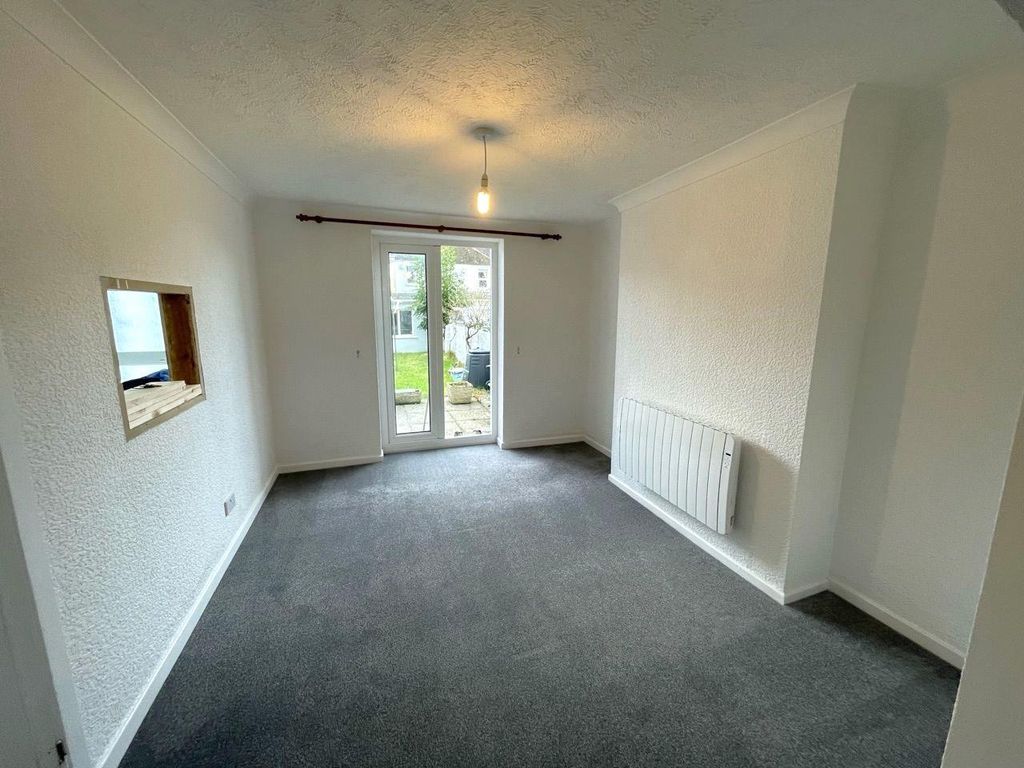 Property photo 3 of 8 A954Afb8-30A8-4596-8c02-De10d4475Cfe.Jpg