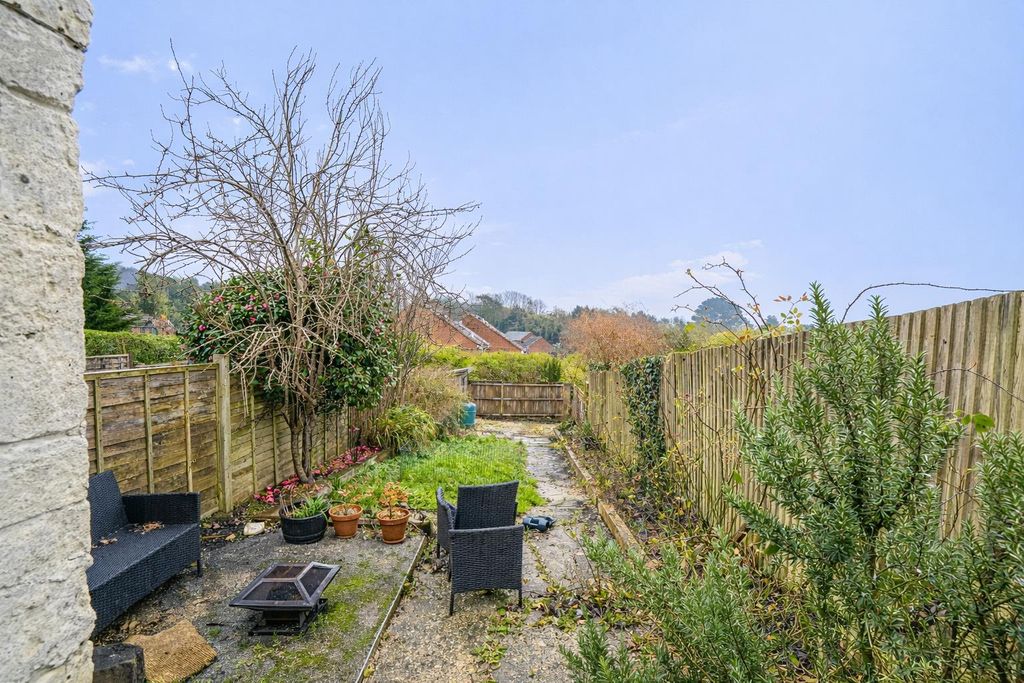 Property photo 2 of 17 E33Fcbed-55Ea-4764-94F1-046148681ba8.Png