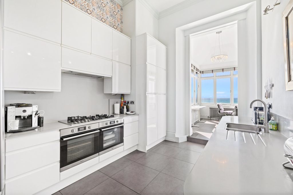 Property photo 3 of 33 5149073