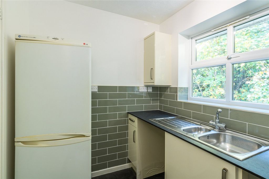 Property photo 3 of 14 Picture No. 08
