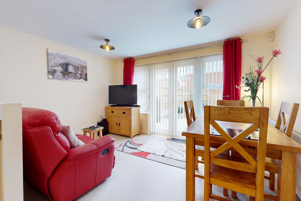 Property photo 3 of 24 5086386