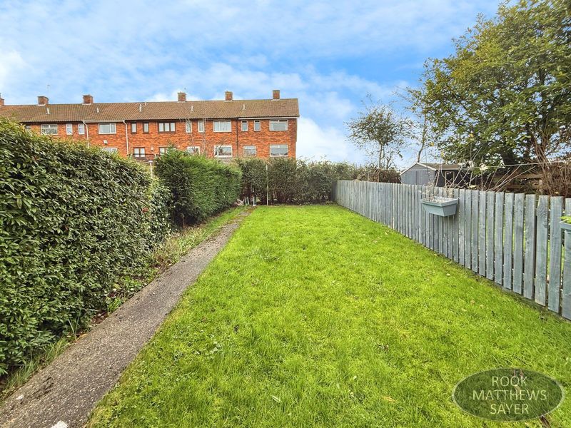 Property photo 3 of 12 Photo 8