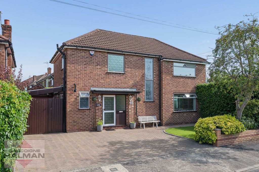 Property photo 1 of 36