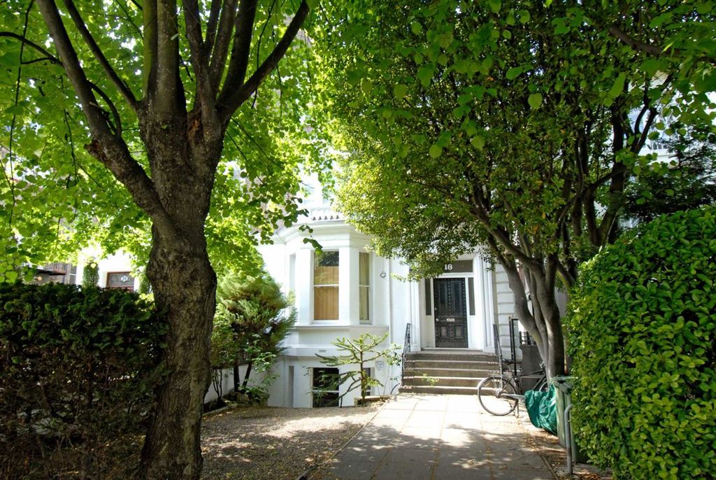 Property photo 1 of 4
