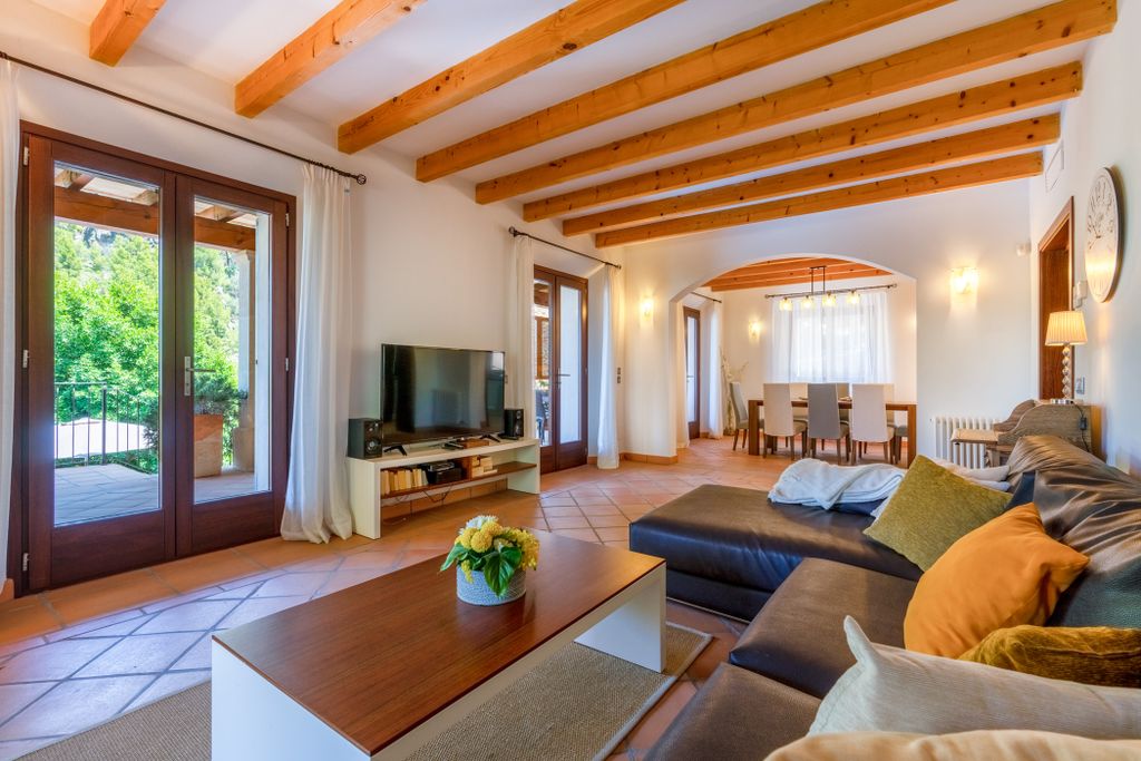 Property photo 2 of 19 Nicolas Salamanca Cala Deia 50947 Web 024-Min.Jpg