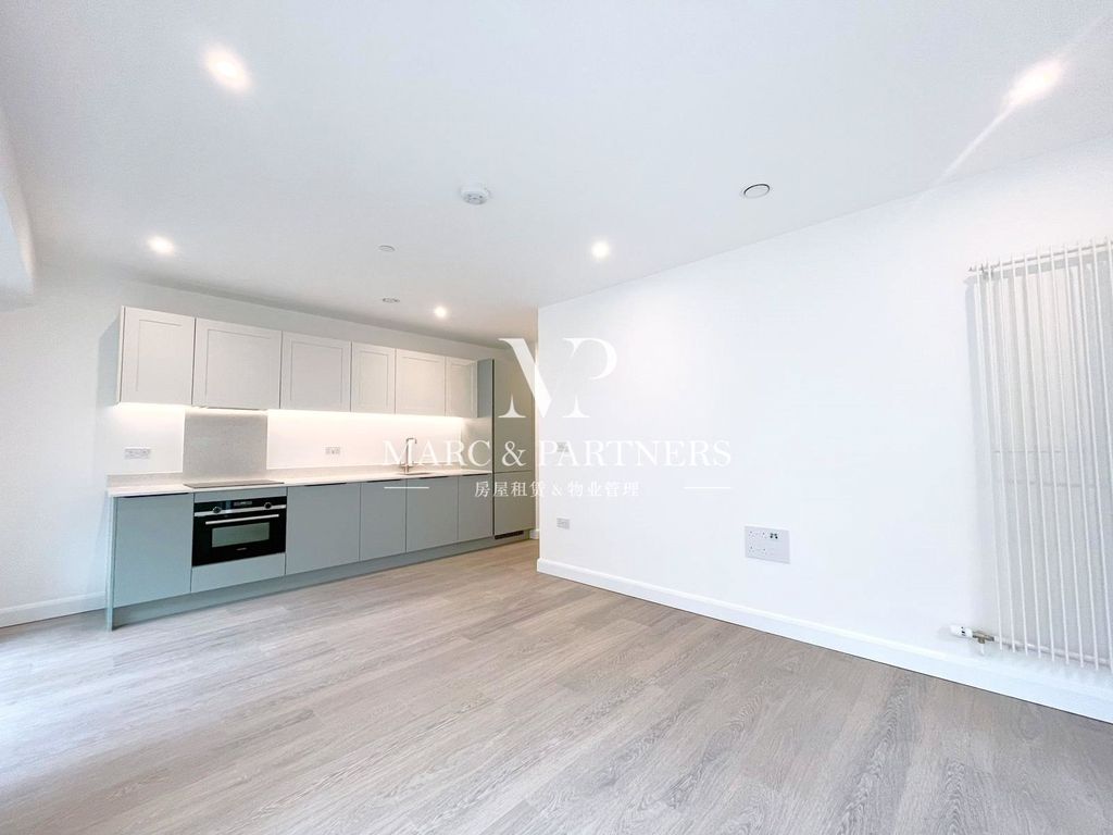 Property photo 1 of 10 Picture No. 05