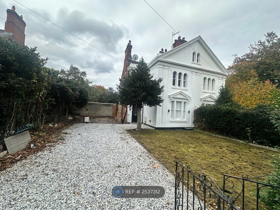 Property photo 1 of 16 Front