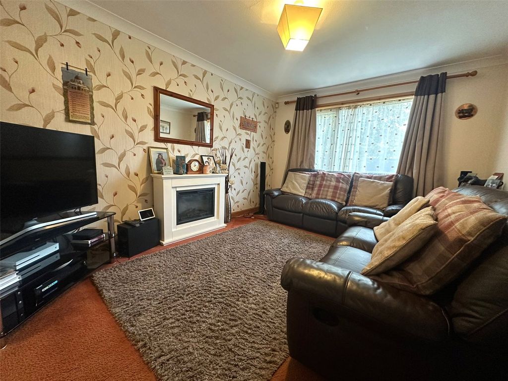 Property photo 2 of 18 Picture No. 91