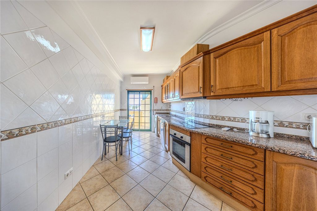 Property photo 3 of 15 Picture No. 14