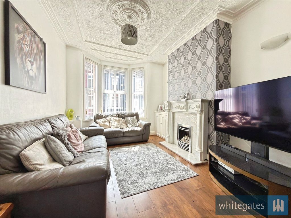 Property photo 3 of 16 Picture No. 01