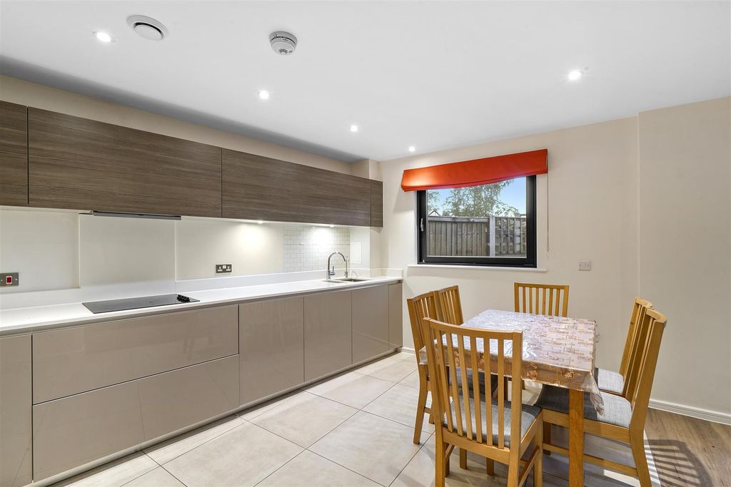 Property photo 3 of 15 275 Williams Way - Jlcxosjnjjxjt9Tzf6Uw.Jpg