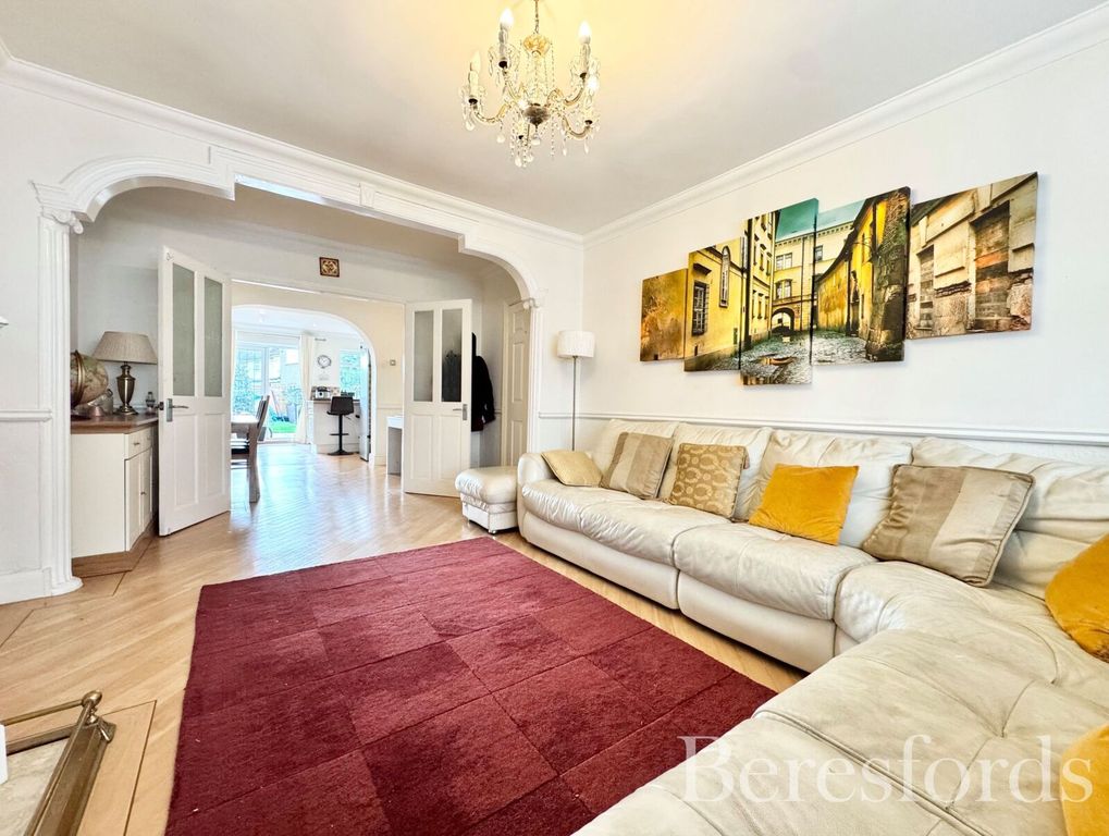 Property photo 2 of 19 Picture No. 14