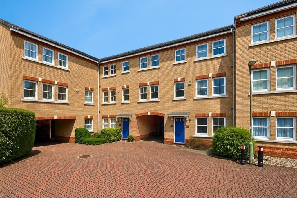 Property photo 1 of 14