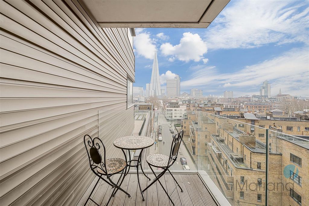 Property photo 2 of 12 Balcony