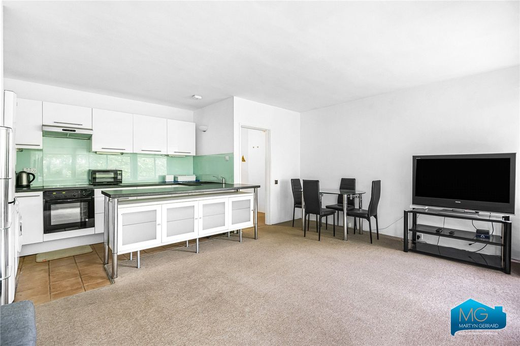 Property photo 1 of 14 Picture No. 30