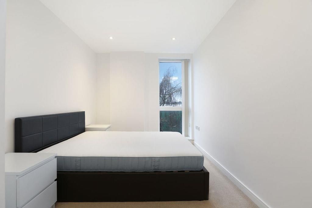 Property photo 3 of 12 4Mqk7B-Q.Jpeg