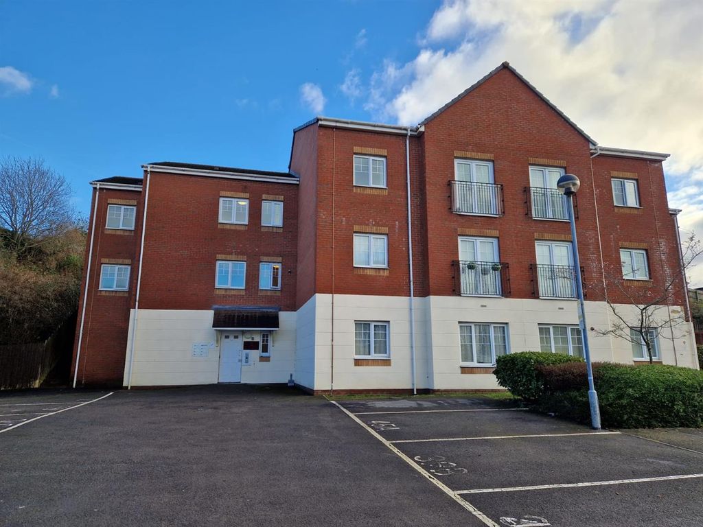 Property photo 1 of 7 Edith Mills 9.Jpg
