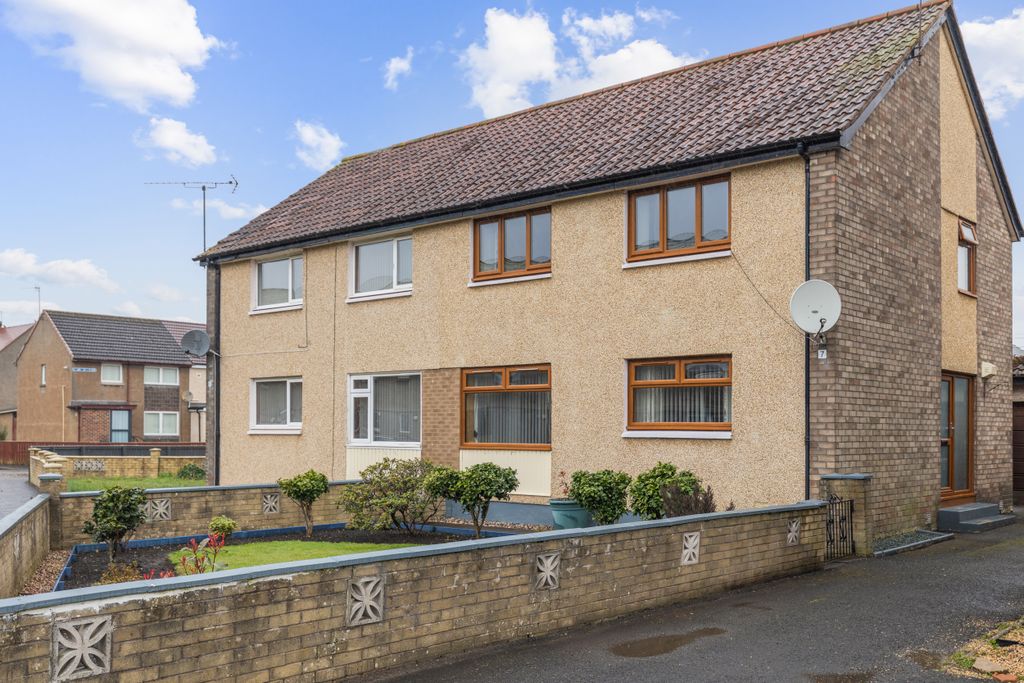 Property photo 1 of 27