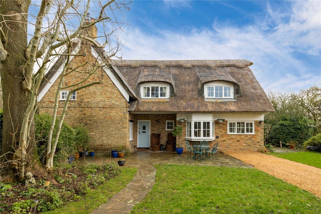 Property photo 1 of 15 Front