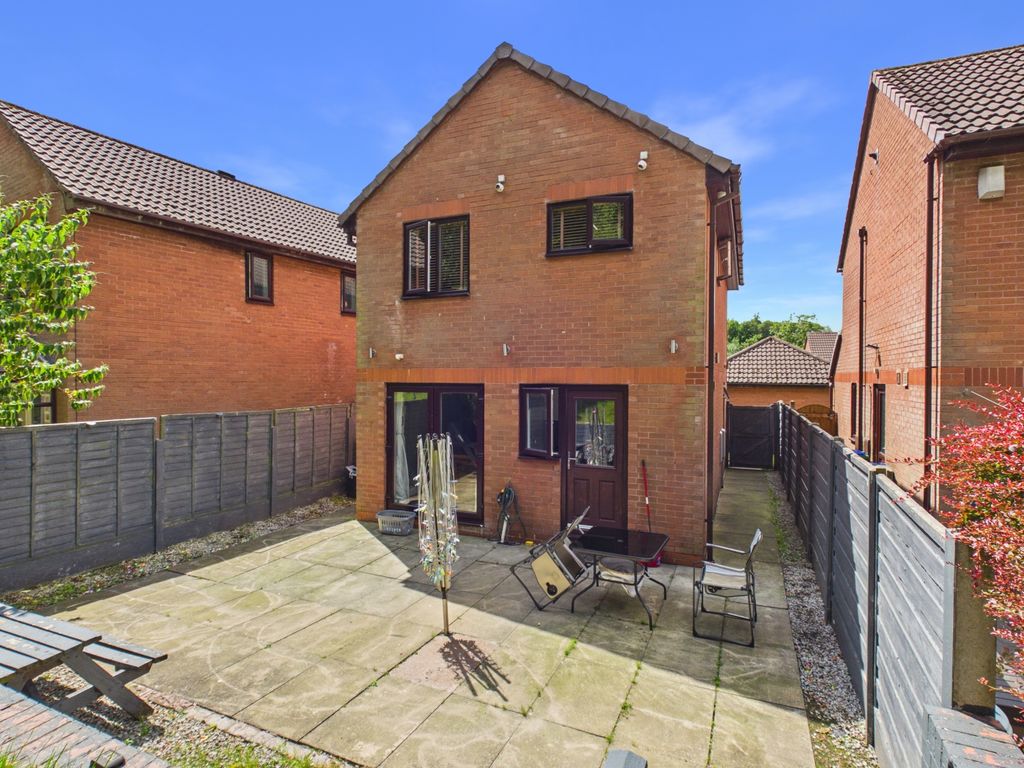 Property photo 3 of 24 Cam03729G0-Pr0353-Still025