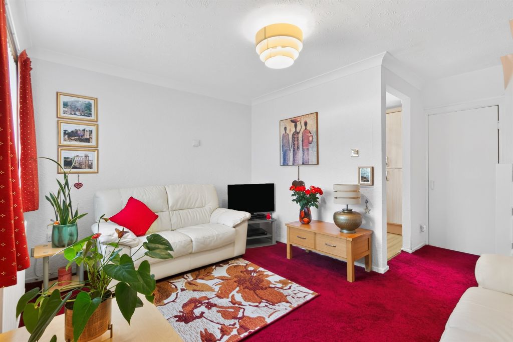 Property photo 3 of 10