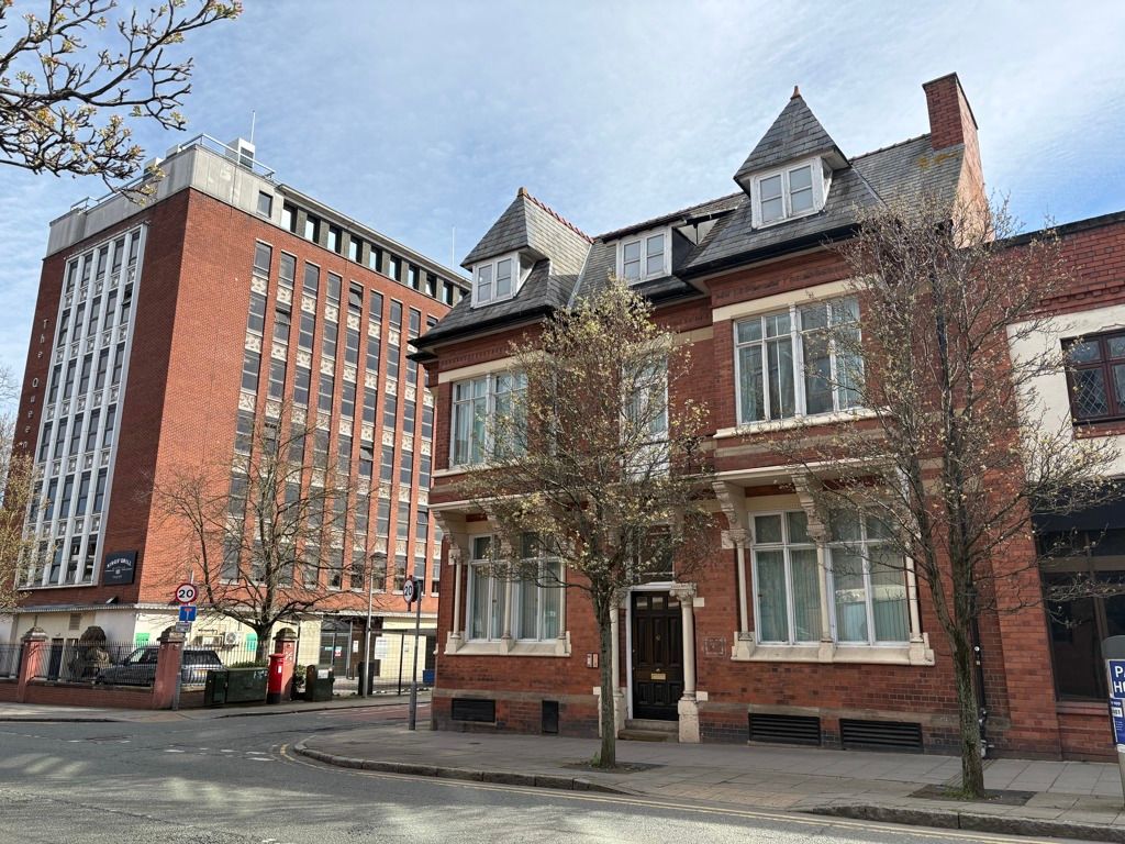 Property photo 1 of 10 Photo 29