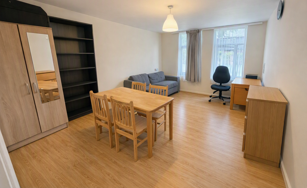 Property photo 2 of 7