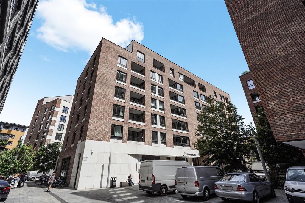 Property photo 1 of 16 113 Rosewood Building, Gorsuch Place - Apxguwzxdbt