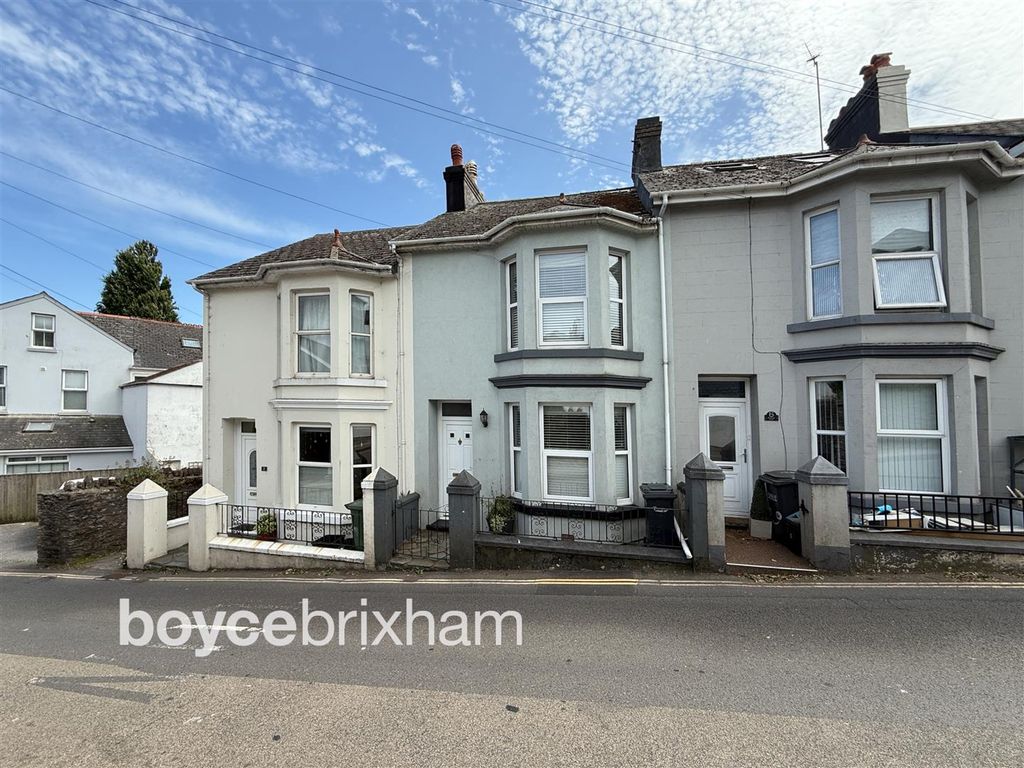 Property photo 1 of 18 Newwatermarkforonlinefront.Jpg