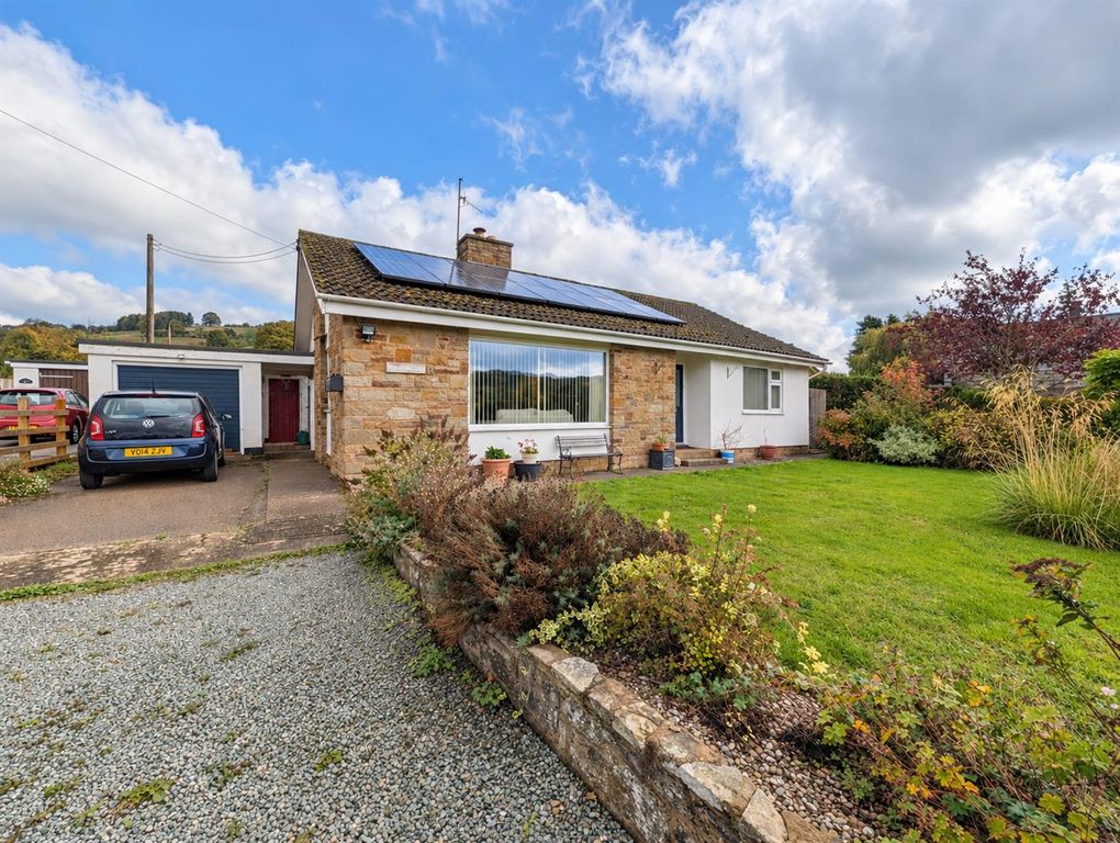 Property photo 1 of 14 15.Png