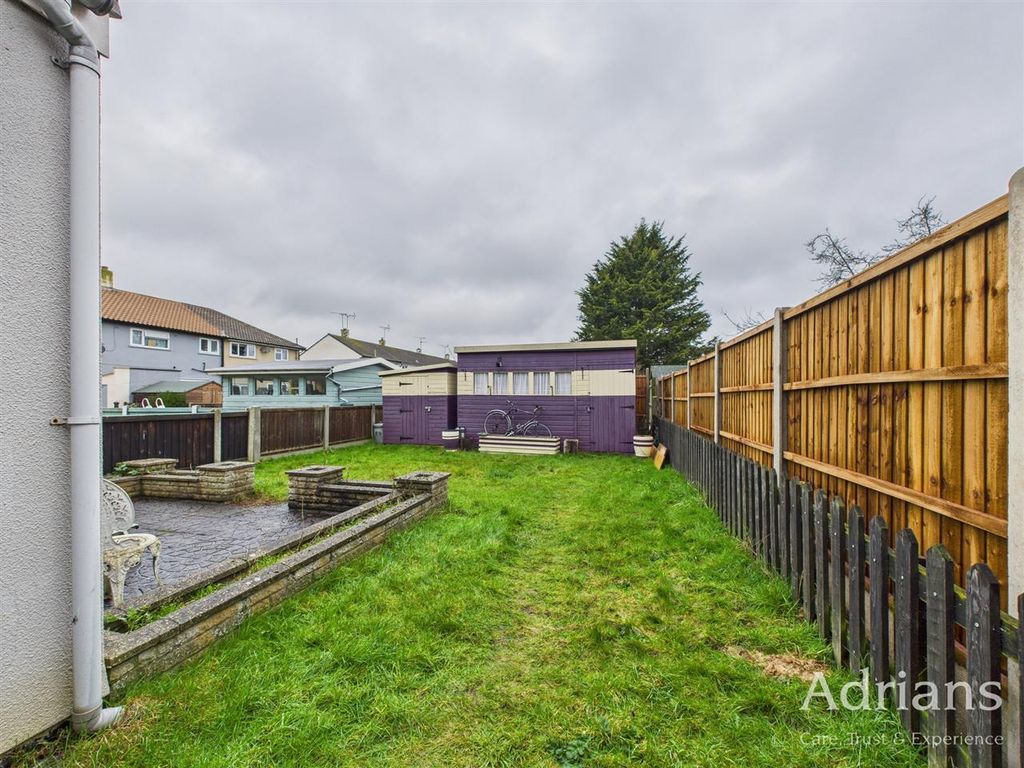 Property photo 2 of 19