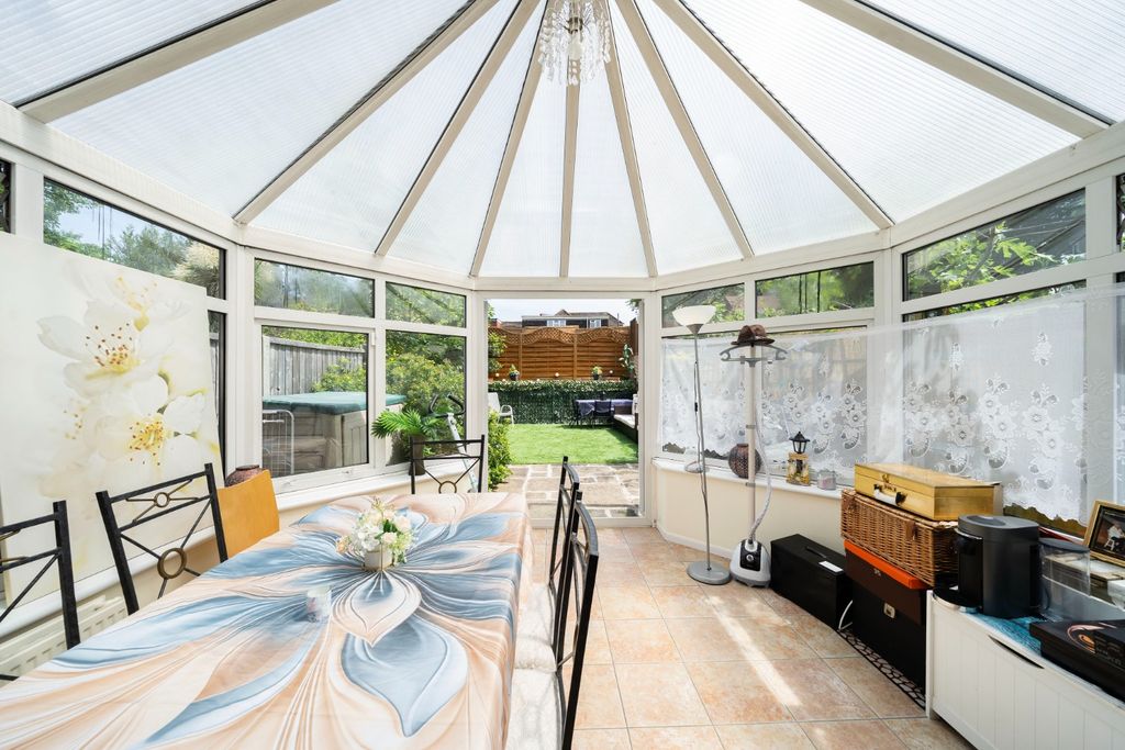 Property photo 3 of 11 5173183