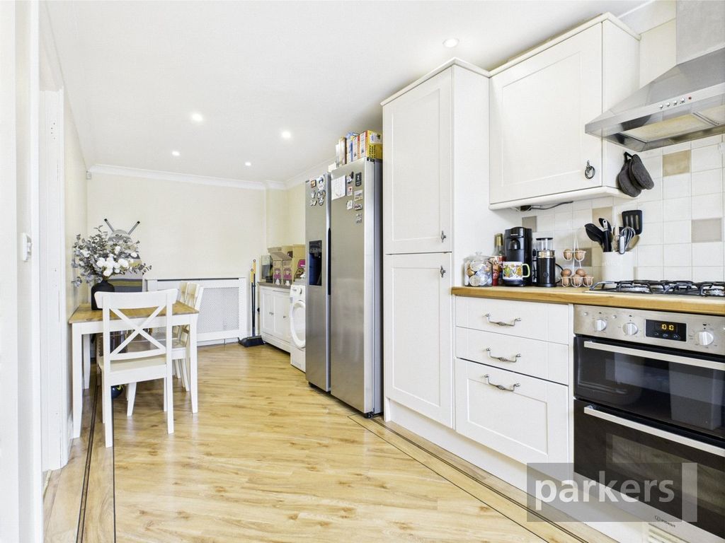Property photo 2 of 16 Kitchen/Diner