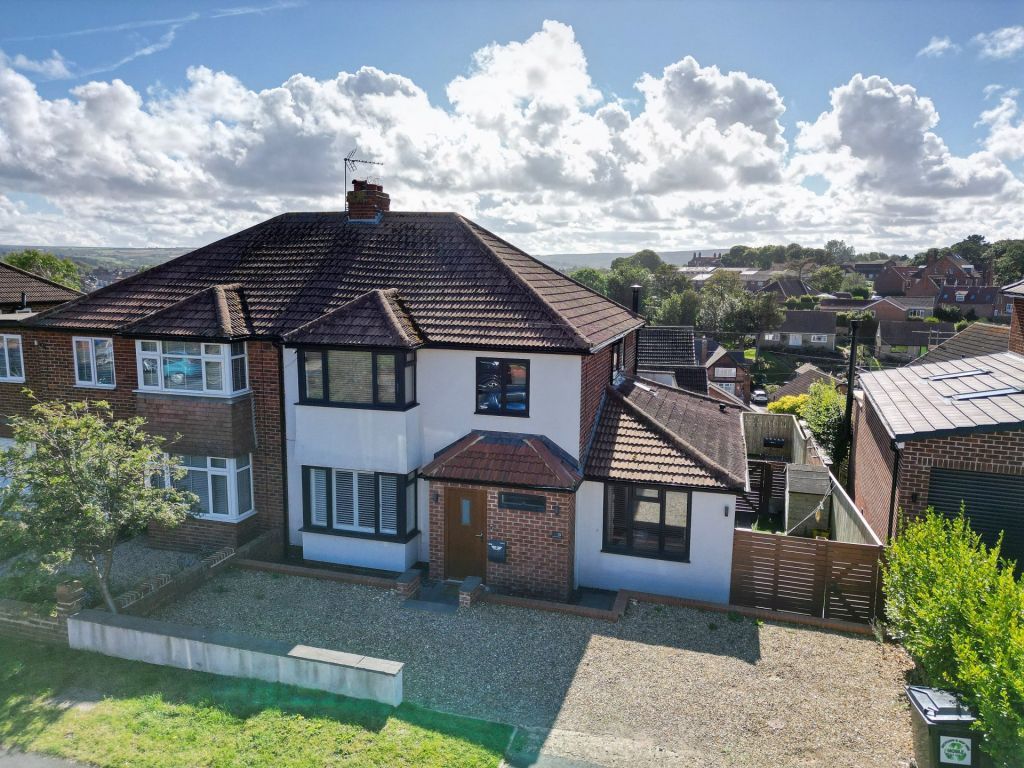 Property photo 1 of 24