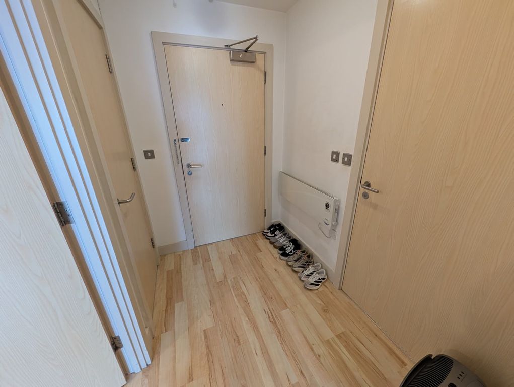 Property photo 2 of 6